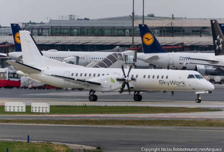 Crossair SAAB 2000 (HB-IZT) | Photo 247179