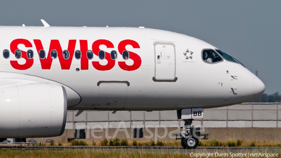 Swiss International Airlines Airbus A220-100 (HB-JBB) | Photo 237299