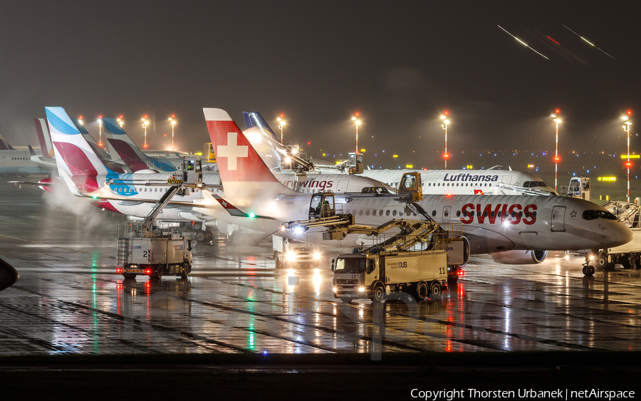 Swiss International Airlines Airbus A220-100 (HB-JBC) | Photo 201965