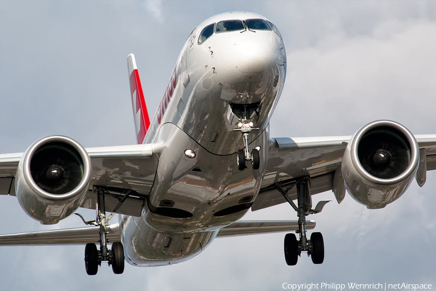 Swiss International Airlines Airbus A220-100 (HB-JBD) | Photo 193990