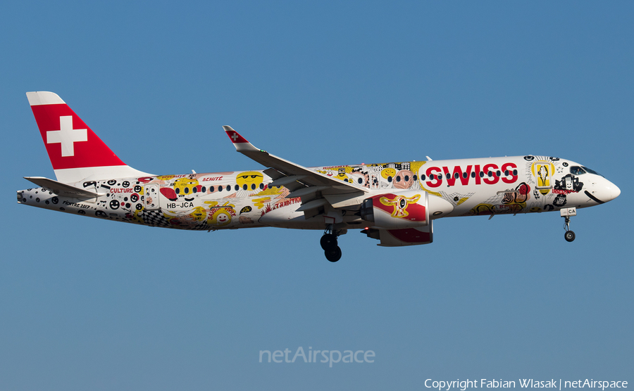 Swiss International Airlines Airbus A220-300 (HB-JCA) | Photo 269380