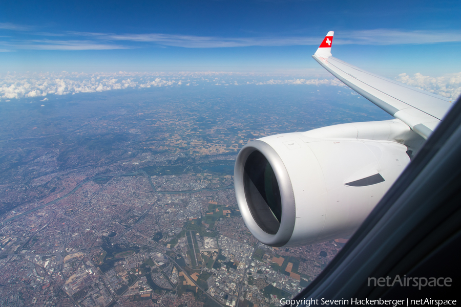 Swiss International Airlines Airbus A220-300 (HB-JCE) | Photo 249700