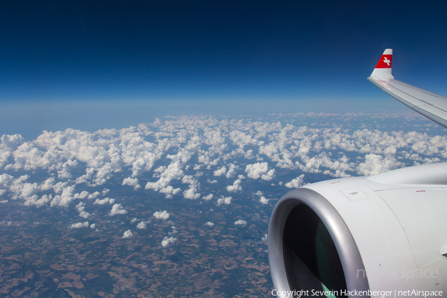 Swiss International Airlines Airbus A220-300 (HB-JCE) | Photo 249702