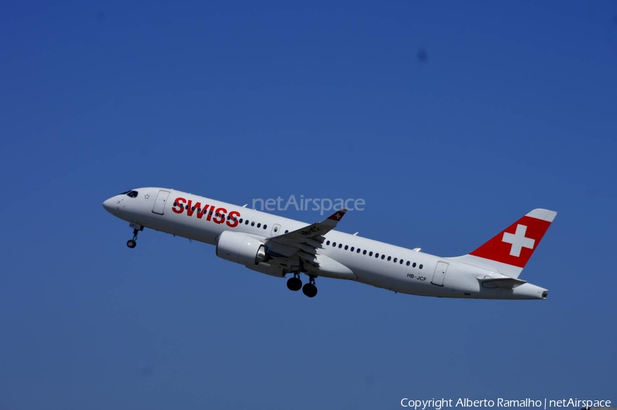 Swiss International Airlines Airbus A220-300 (HB-JCF) | Photo 465343