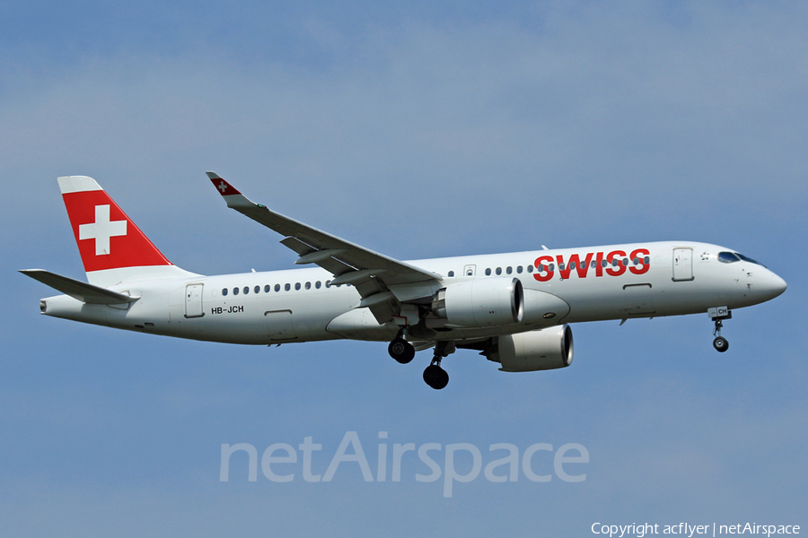 Swiss International Airlines Airbus A220-300 (HB-JCH) | Photo 398508