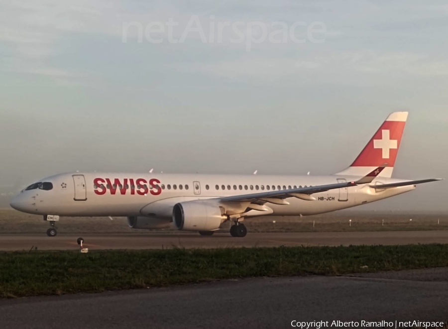 Swiss International Airlines Airbus A220-300 (HB-JCH) | Photo 483796