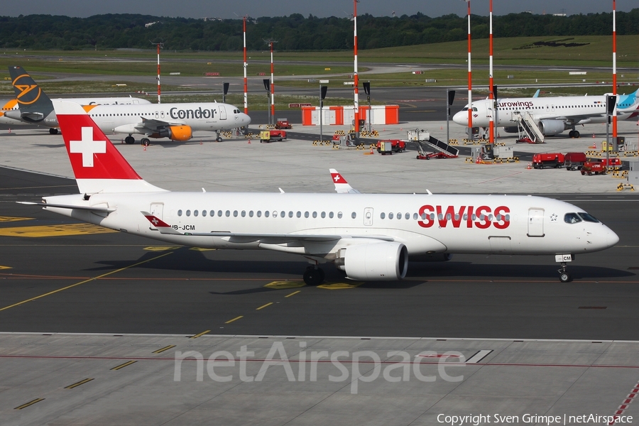 Swiss International Airlines Airbus A220-300 (HB-JCM) | Photo 452645