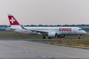 Swiss International Airlines Airbus A220-300 (HB-JCM) at  Hamburg - Fuhlsbuettel (Helmut Schmidt), Germany