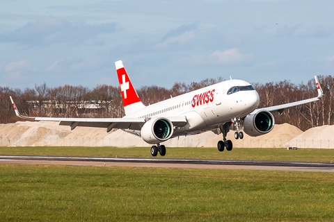 Swiss International Airlines Airbus A320-271N (HB-JDA) at  Hamburg - Fuhlsbuettel (Helmut Schmidt), Germany