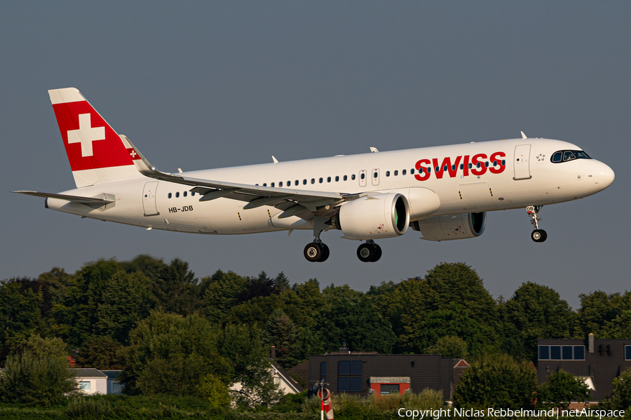 Swiss International Airlines Airbus A320-271N (HB-JDB) | Photo 398897
