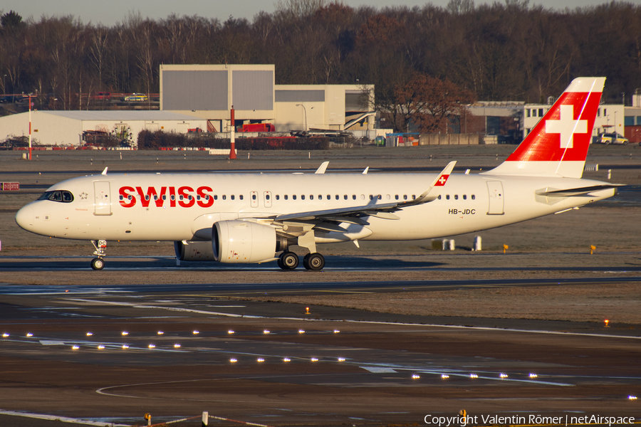 Swiss International Airlines Airbus A320-271N (HB-JDC) | Photo 485772