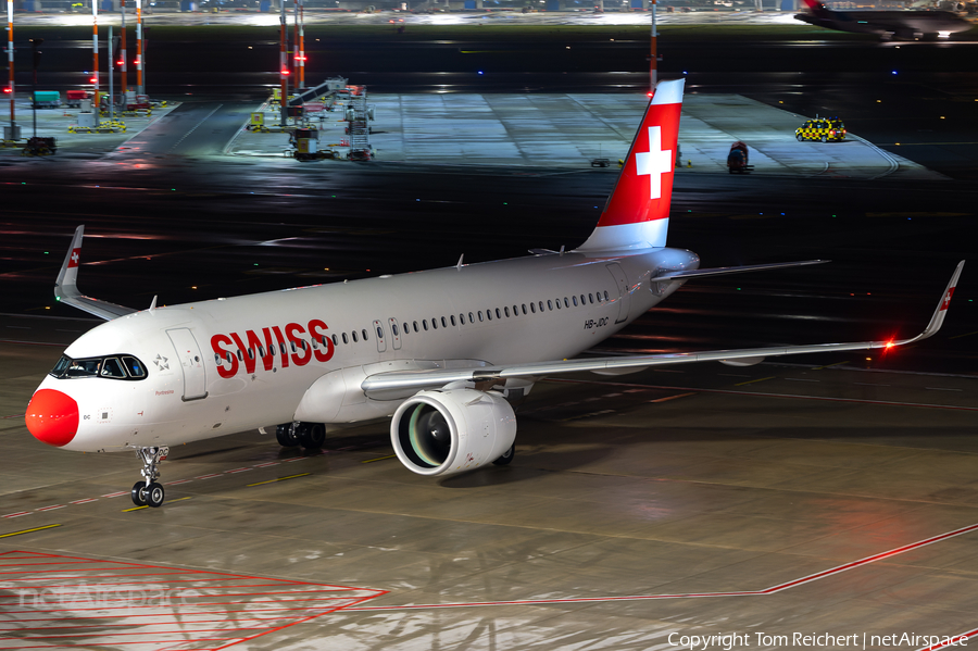 Swiss International Airlines Airbus A320-271N (HB-JDC) | Photo 538318