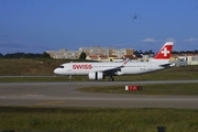 Swiss International Airlines Airbus A320-271N (HB-JDD) at  Porto, Portugal