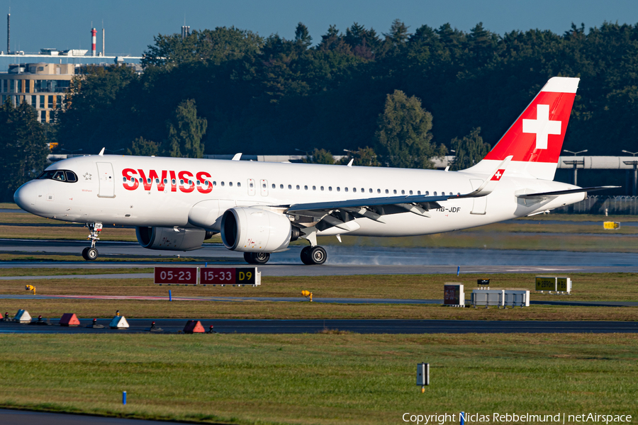 Swiss International Airlines Airbus A320-271N (HB-JDF) | Photo 527166
