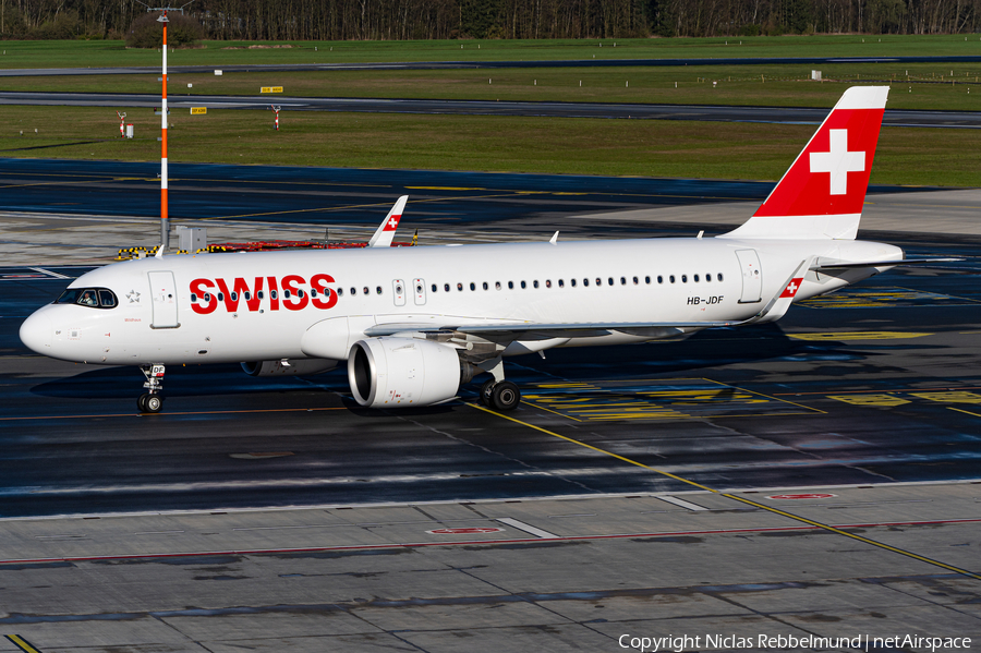 Swiss International Airlines Airbus A320-271N (HB-JDF) | Photo 563102