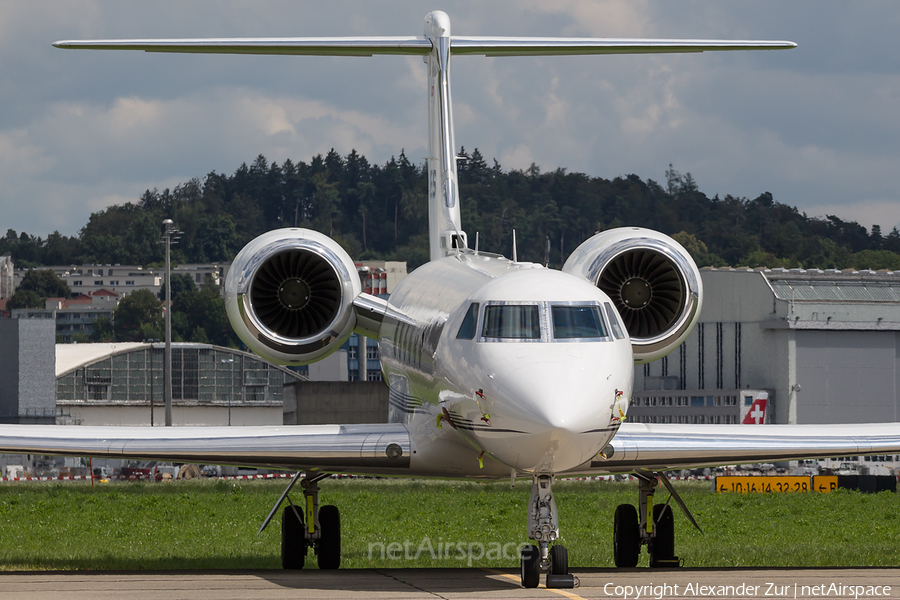 (Private) Gulfstream G-V (HB-JES) | Photo 118936