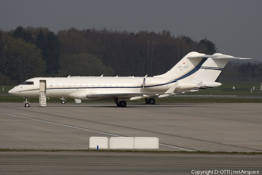 Execujet Europe Bombardier BD-700-1A10 Global Express XRS (HB-JGP) | Photo 435389