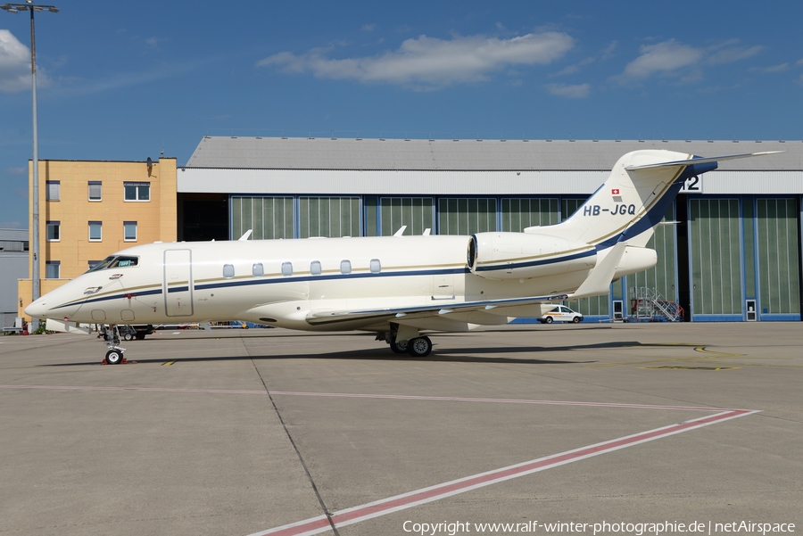 Premium Jet Bombardier BD-100-1A10 Challenger 300 (HB-JGQ) | Photo 337779