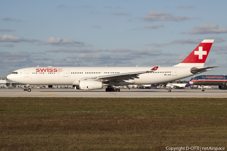 Swiss International Airlines Airbus A330-343X (HB-JHA) | Photo 430813