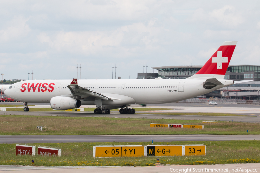 Swiss International Airlines Airbus A330-343X (HB-JHB) | Photo 167941