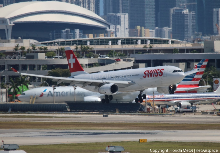 Swiss International Airlines Airbus A330-343X (HB-JHB) | Photo 545292