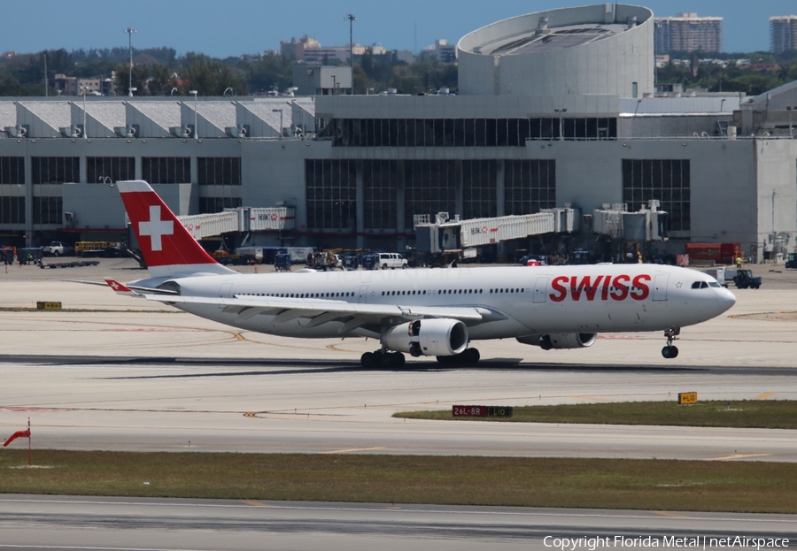 Swiss International Airlines Airbus A330-343X (HB-JHB) | Photo 607915