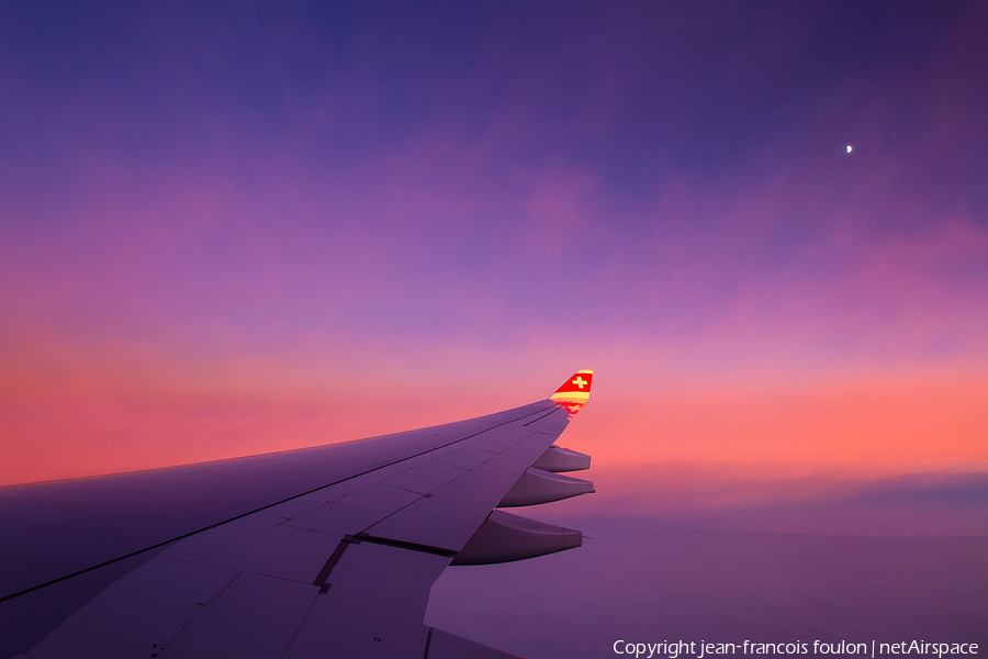 Swiss International Airlines Airbus A330-343X (HB-JHC) | Photo 123178