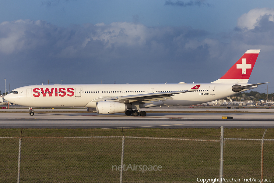 Swiss International Airlines Airbus A330-343X (HB-JHC) | Photo 370767