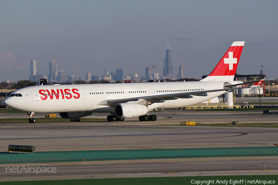 Swiss International Airlines Airbus A330-343X (HB-JHD) | Photo 193080