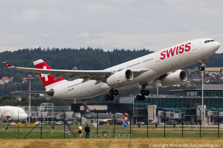Swiss International Airlines Airbus A330-343X (HB-JHD) | Photo 119110