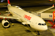 Swiss International Airlines Airbus A330-343X (HB-JHE) at  Hamburg - Fuhlsbuettel (Helmut Schmidt), Germany