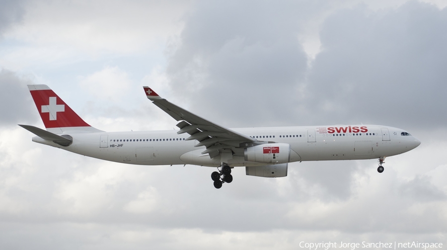 Swiss International Airlines Airbus A330-343X (HB-JHF) | Photo 5547