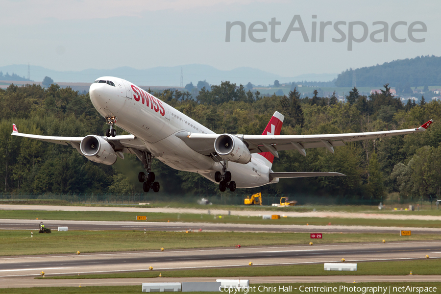 Swiss International Airlines Airbus A330-343X (HB-JHF) | Photo 527252