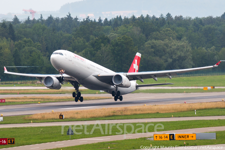 Swiss International Airlines Airbus A330-343X (HB-JHG) | Photo 52794