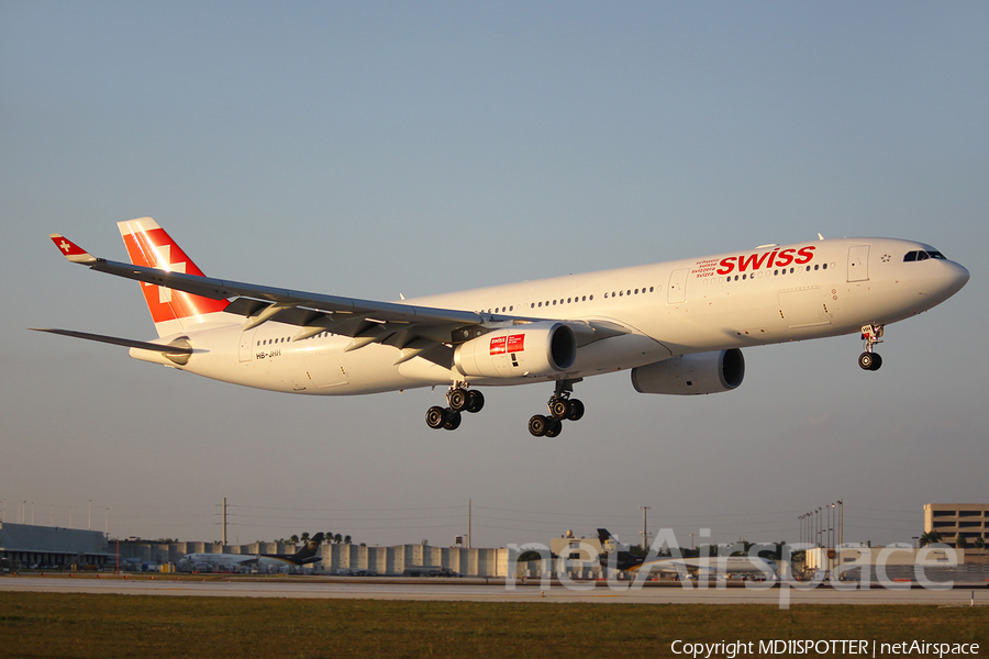 Swiss International Airlines Airbus A330-343X (HB-JHH) | Photo 65447