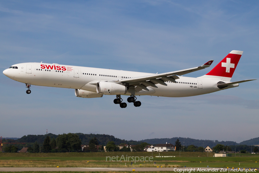 Swiss International Airlines Airbus A330-343X (HB-JHI) | Photo 118966