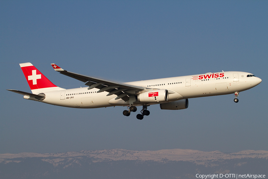 Swiss International Airlines Airbus A330-343X (HB-JHJ) | Photo 376284
