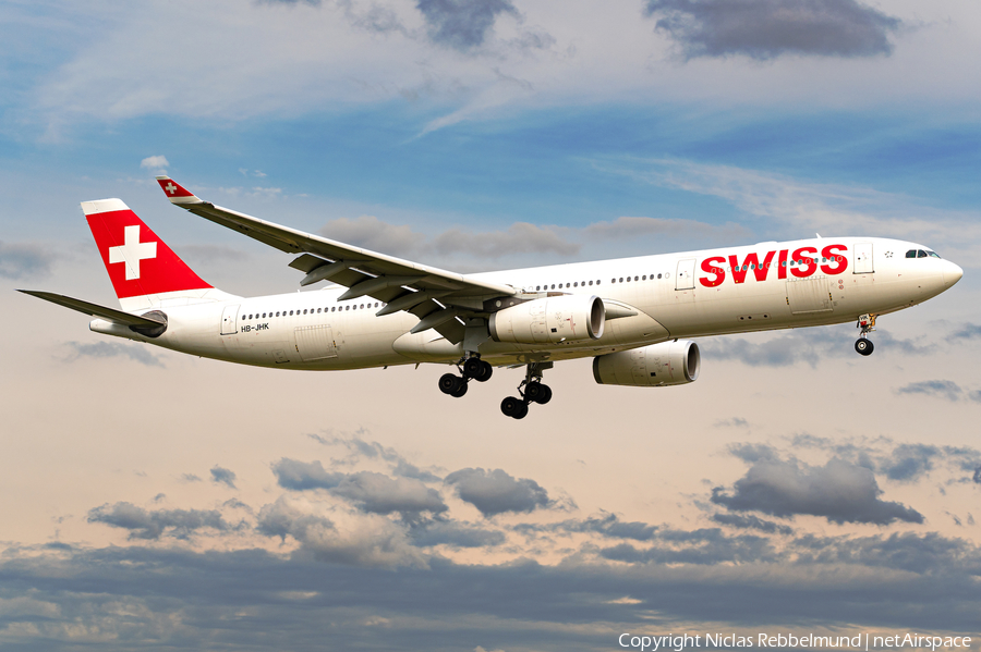 Swiss International Airlines Airbus A330-343X (HB-JHK) | Photo 392606