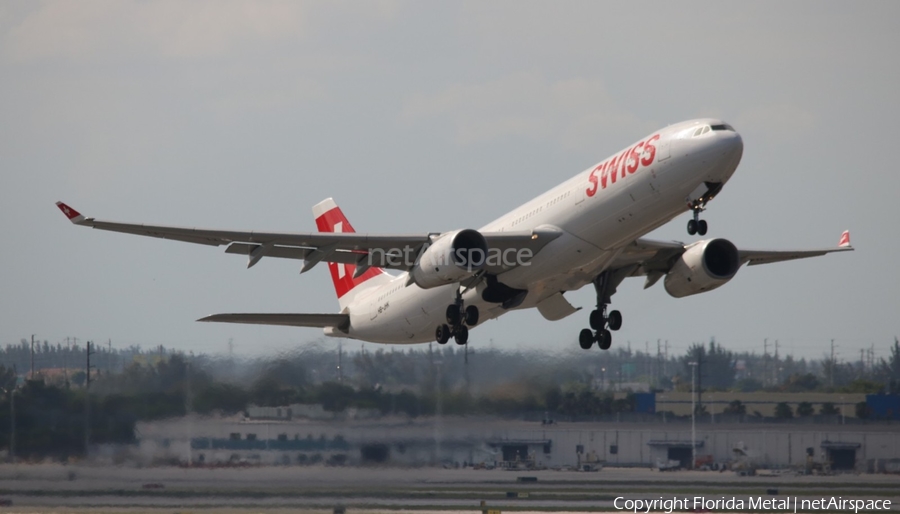 Swiss International Airlines Airbus A330-343X (HB-JHK) | Photo 297677