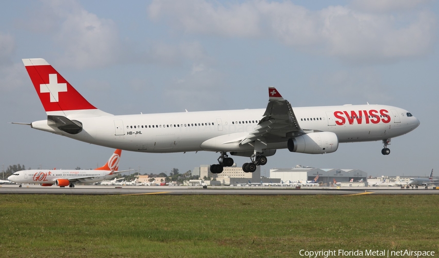 Swiss International Airlines Airbus A330-343X (HB-JHL) | Photo 316841