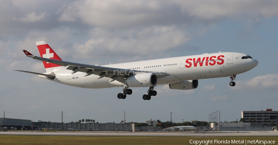 Swiss International Airlines Airbus A330-343X (HB-JHL) | Photo 607958