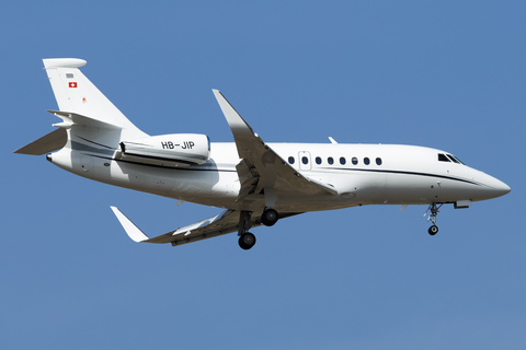 (Private) Dassault Falcon 2000LXS (HB-JIP) at  Tenerife Sur - Reina Sofia, Spain