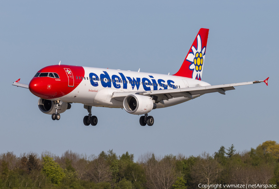 Edelweiss Air Airbus A320-214 (HB-JJK) | Photo 507545