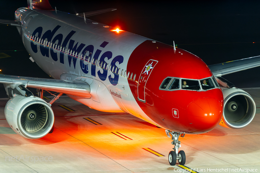 Edelweiss Air Airbus A320-214 (HB-JJK) | Photo 534238