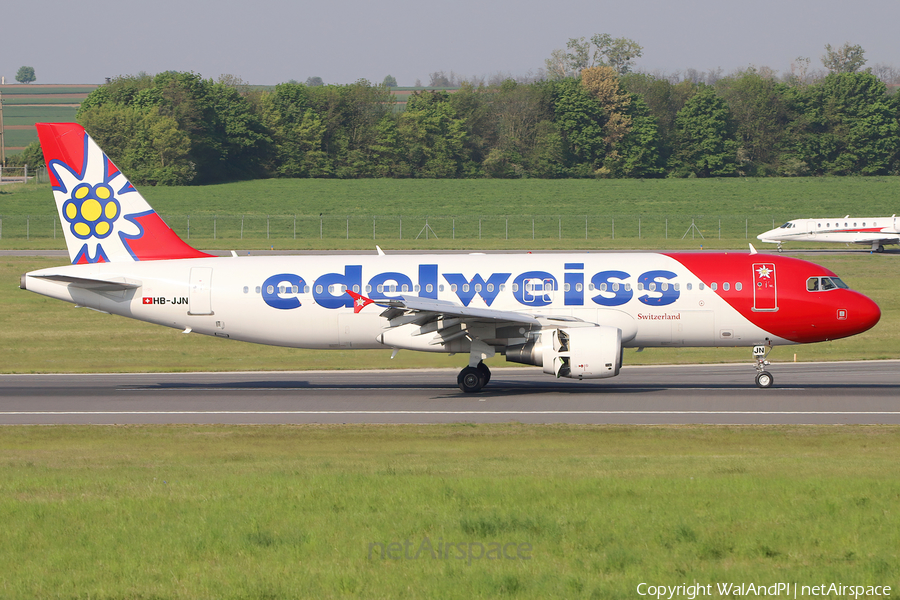 Edelweiss Air Airbus A320-214 (HB-JJN) | Photo 508521