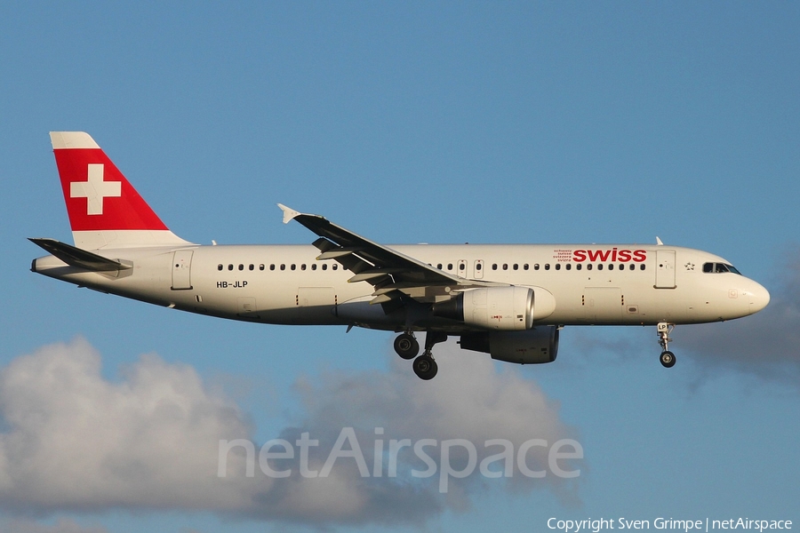 Swiss International Airlines Airbus A320-214 (HB-JLP) | Photo 105871