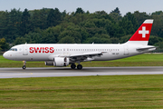 Swiss International Airlines Airbus A320-214 (HB-JLP) at  Hamburg - Fuhlsbuettel (Helmut Schmidt), Germany