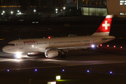 Swiss International Airlines (HB-JLP) at  Zurich - Kloten, Switzerland