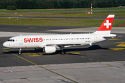 Swiss International Airlines Airbus A320-214 (HB-JLQ) at  Hamburg - Fuhlsbuettel (Helmut Schmidt), Germany