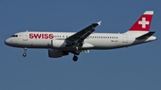 Swiss International Airlines Airbus A320-214 (HB-JLS) at  Dusseldorf - International, Germany